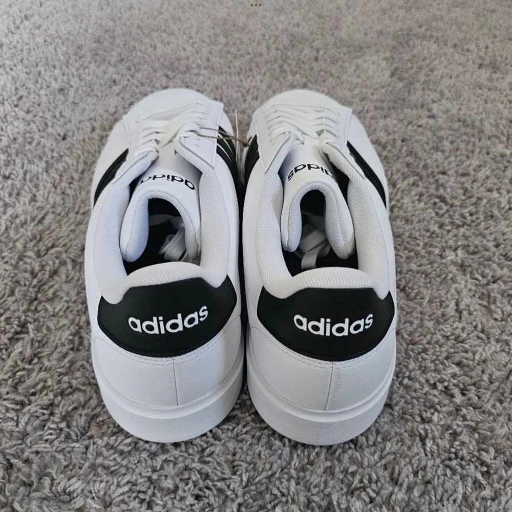 Adidas Grand Court 2.0 White Sneakers. - Picture 5 of 6